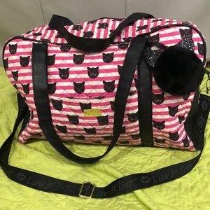 Betsey Johnson CAT PRINT zippered duffel bag